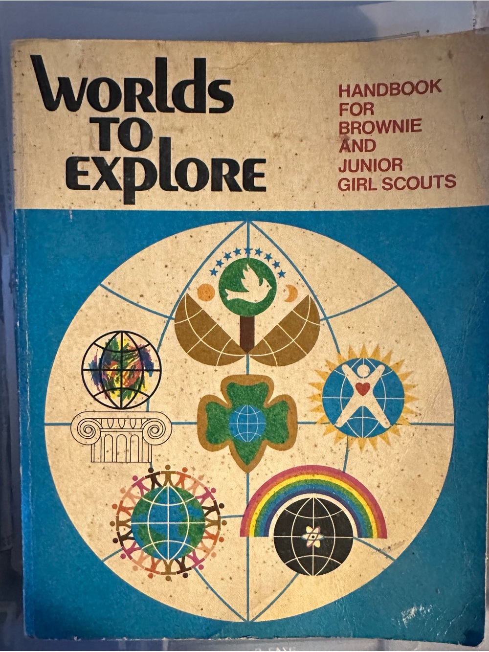 Vintage Worlds to Explore Kids Activity Handbook - Blue Girls Scouts